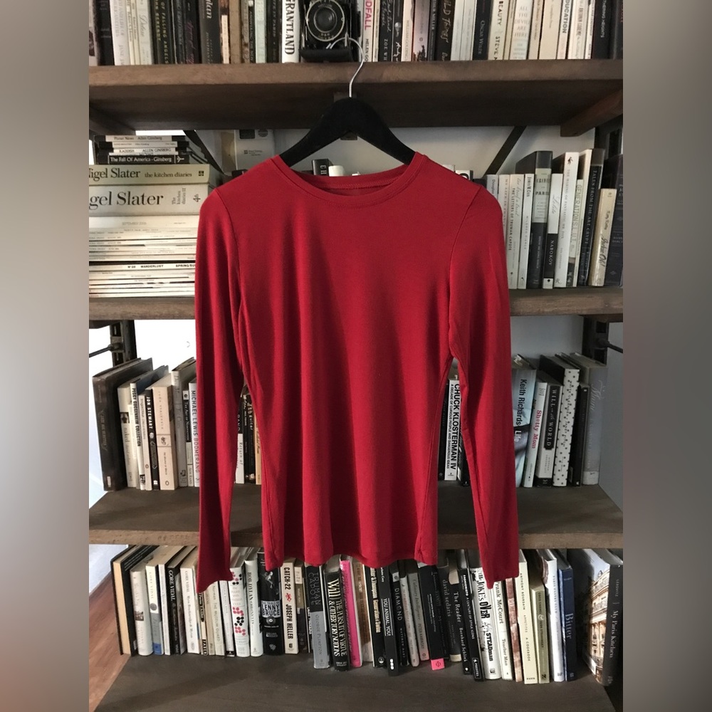 Like New Cuddl Duds Softwear Stretch Long Sleeve Crew Neck Base Layer Tee M